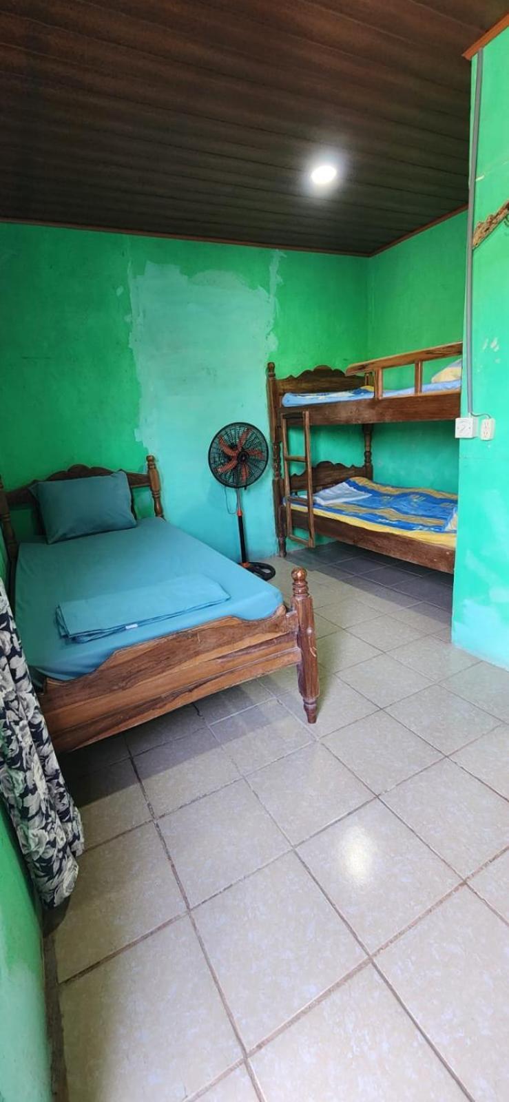 La Cascada Hostel & Restaurant Ривас Екстериор снимка